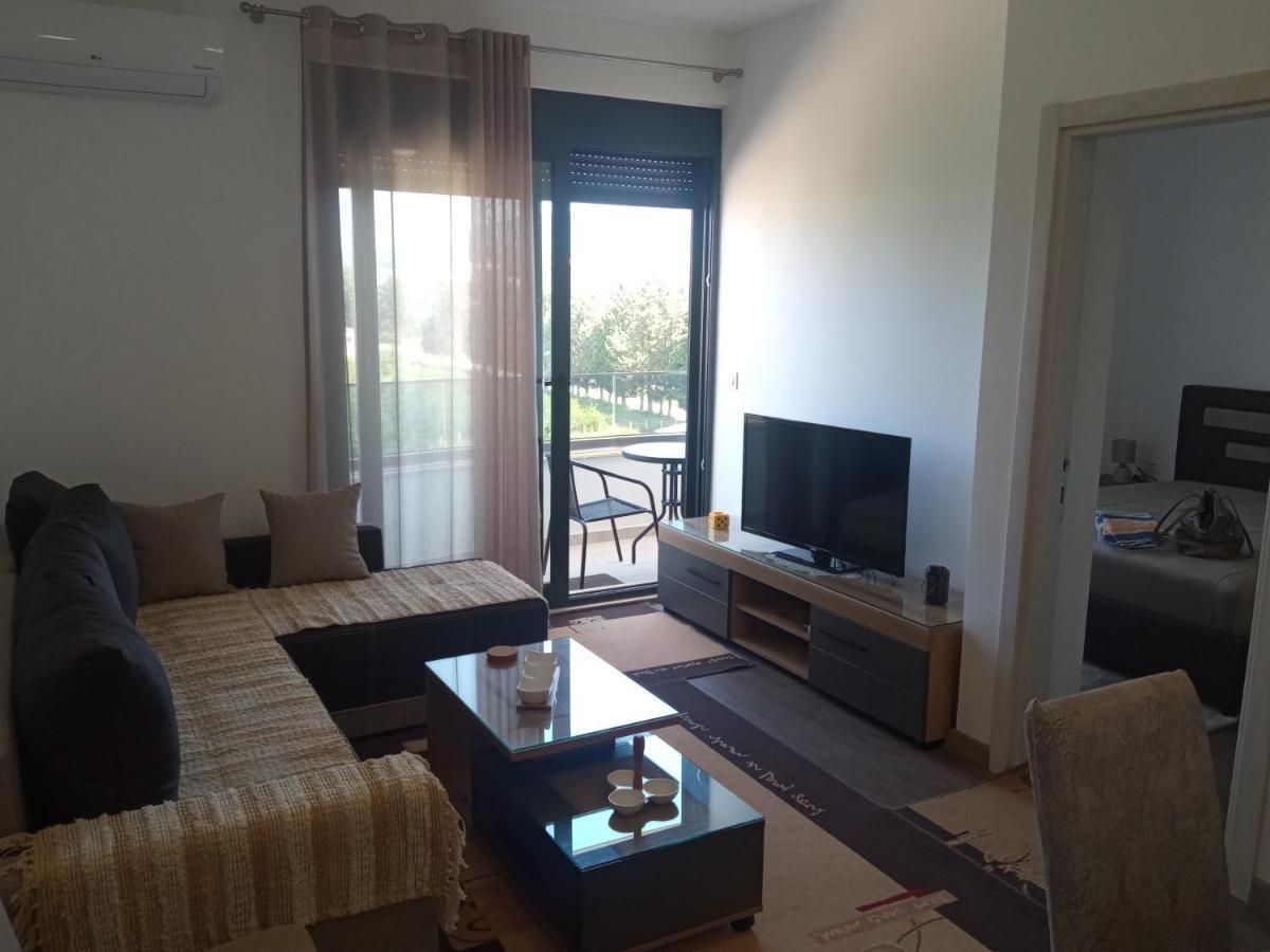 Apartman Ami Ulcinj Buitenkant foto