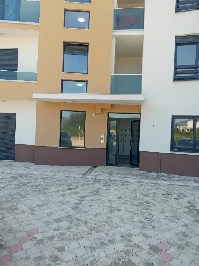 Apartman Ami Ulcinj Buitenkant foto