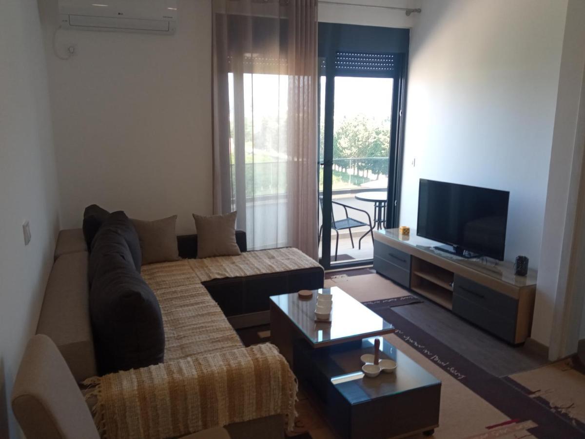 Apartman Ami Ulcinj Buitenkant foto